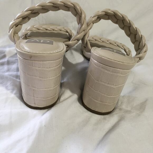 dolce vita TESSA sz 9 women's woven strap cream heal slide sandal gently worn - Picture 5 of 10